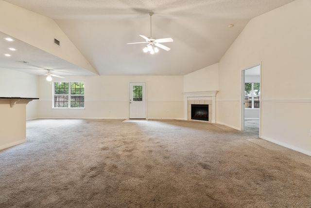 209 Warrior Street, Crestview, FL 32536