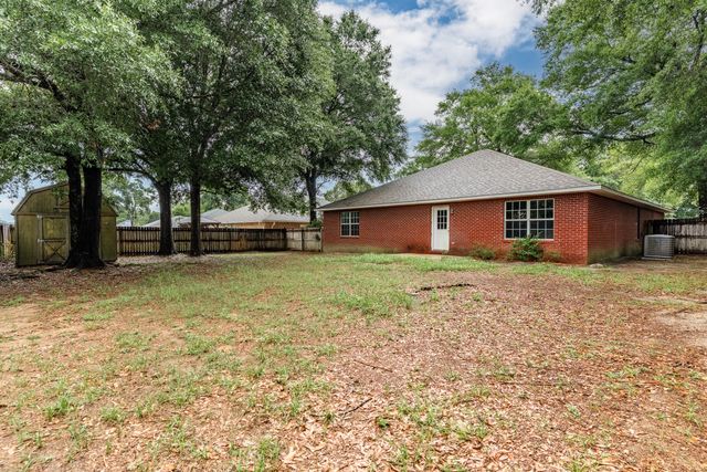 209 Warrior Street, Crestview, FL 32536