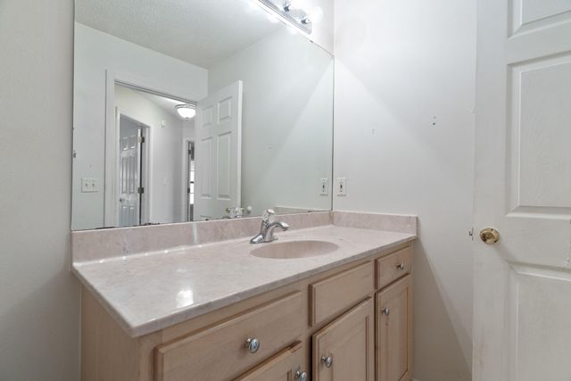 209 Warrior Street, Crestview, FL 32536