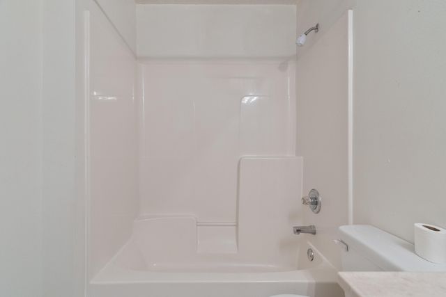 209 Warrior Street, Crestview, FL 32536