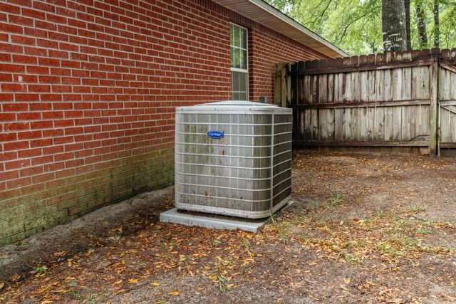 209 Warrior Street, Crestview, FL 32536