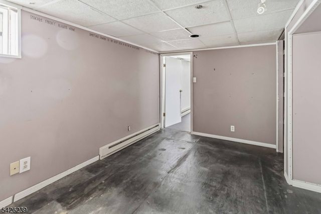 165 Dundee Ave, Paterson City, NJ 07503