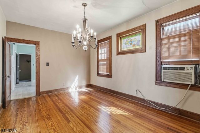 165 Dundee Ave, Paterson City, NJ 07503