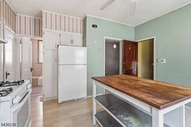 165 Dundee Ave, Paterson City, NJ 07503