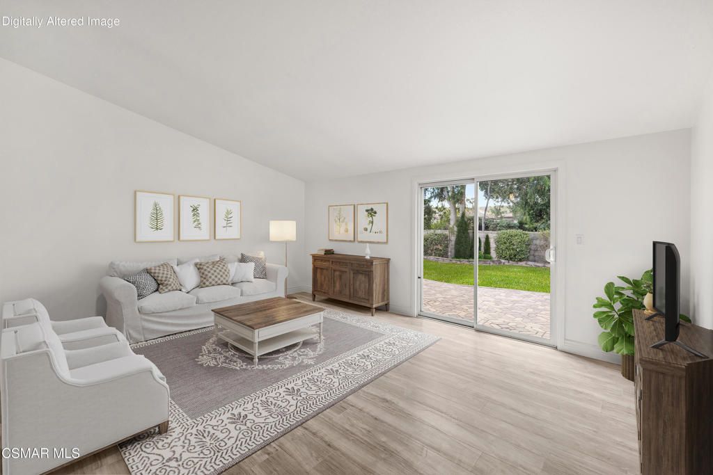 Image 4 of property listing at 1005 Sheffield Place, Thousand Oaks, CA 91360