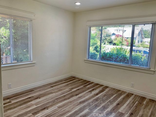 99 N Greenwood Avenue, Pasadena, CA 91107