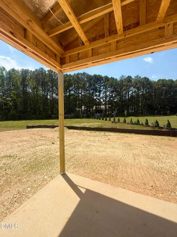 438 Providence Creek Drive, Fuquay Varina, NC 27526