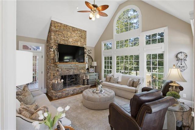 103 Grandmar Chase, Canton, GA 30115
