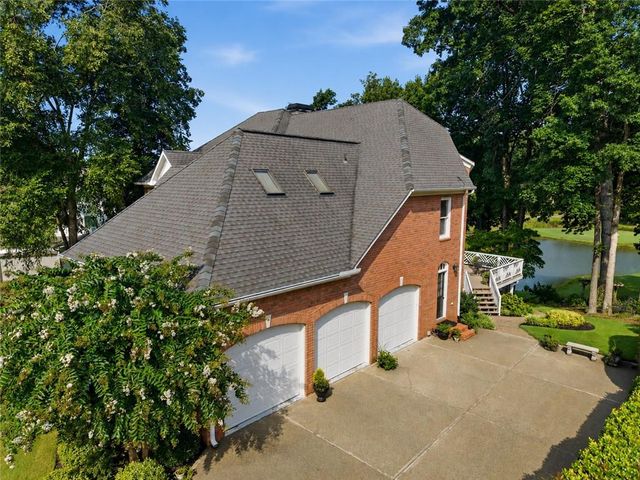 103 Grandmar Chase, Canton, GA 30115