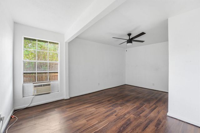 2422 Chapis Street, Houston, TX 77093