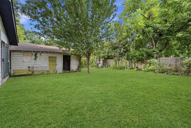 2422 Chapis Street, Houston, TX 77093