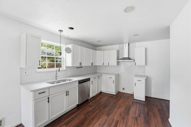 2422 Chapis Street, Houston, TX 77093