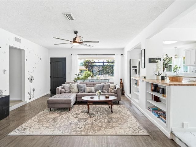 936 DAWN STREET, Venice, FL 34285