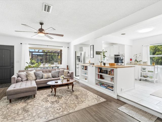 936 DAWN STREET, Venice, FL 34285