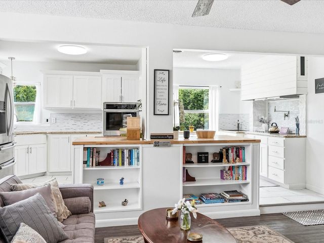 936 DAWN STREET, Venice, FL 34285