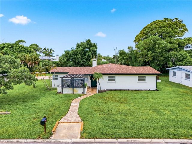 936 DAWN STREET, Venice, FL 34285