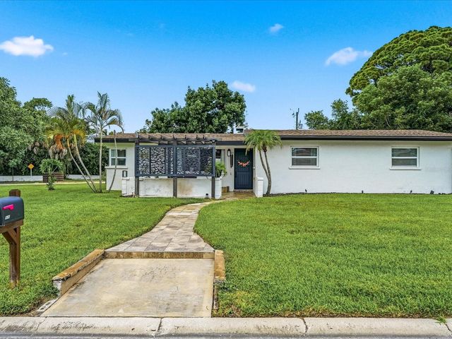 936 DAWN STREET, Venice, FL 34285