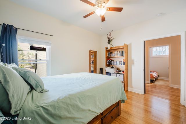1030 E Oak St, Louisville, KY 40204