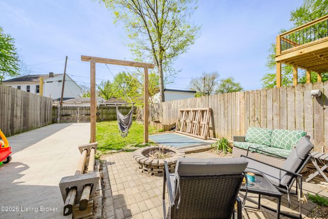 1030 E Oak St, Louisville, KY 40204