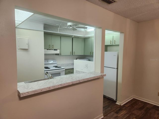 130 JASMINE WOODS CT 11B, Deltona, FL 32725