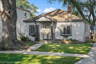 7713 Jackson Street, Taylor, MI 48180