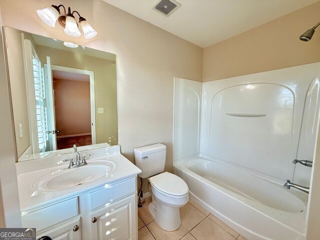 525 Grove Field Court, Suwanee, GA 30024