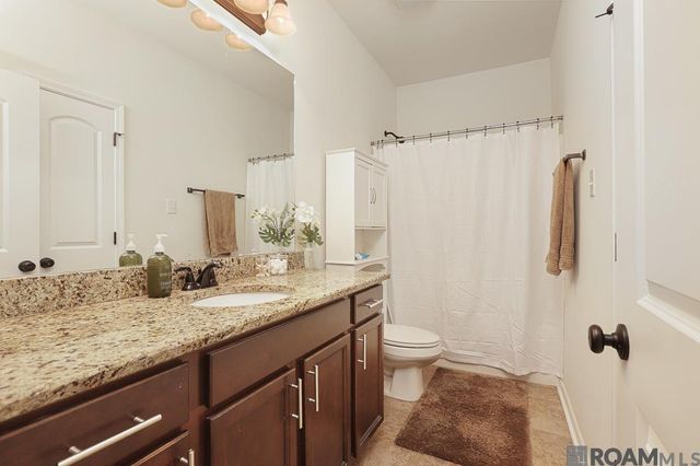 18341 Sunset Park Dr, Prairieville, LA 70769