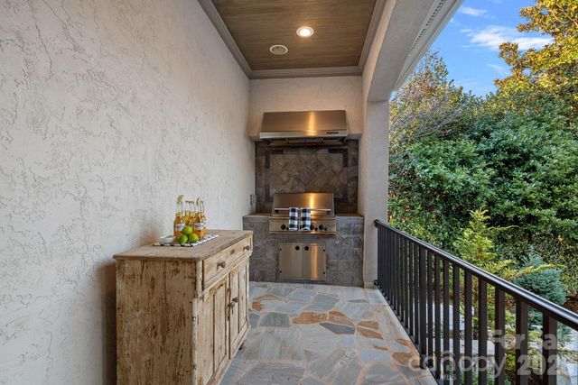 119 S Longfellow Lane, Mooresville, NC 28117