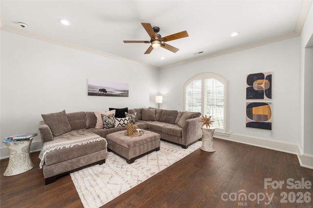 119 S Longfellow Lane, Mooresville, NC 28117