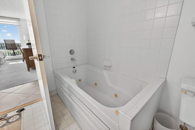 2700 N Hwy A1a 507, Fort Pierce, FL 34949