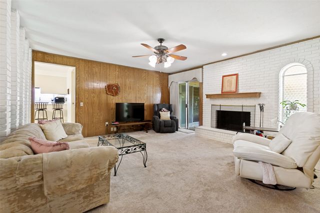1319 Grinnell Drive, Richardson, TX 75081