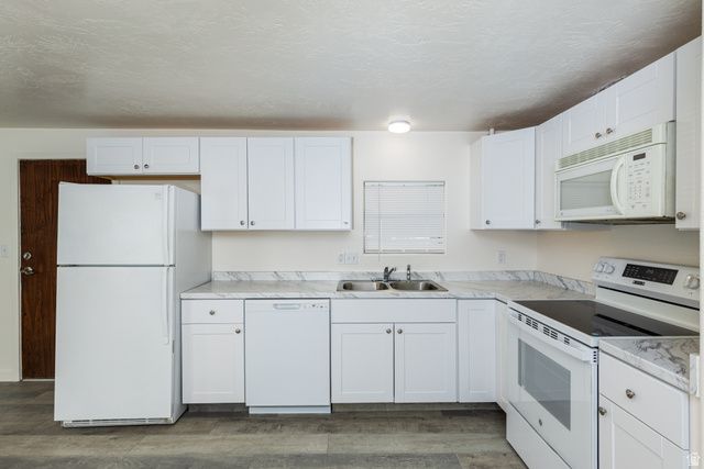 8547 S COACHMAN WAY, West Jordan, UT 84088