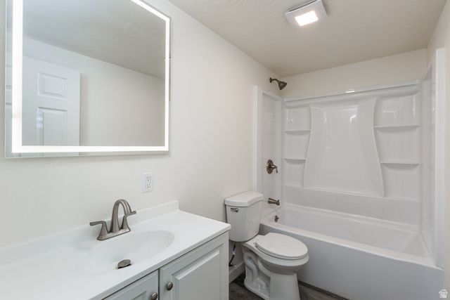 8547 S COACHMAN WAY, West Jordan, UT 84088