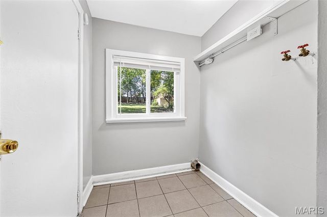2345 Gaebler Avenue, Overland, MO 63114