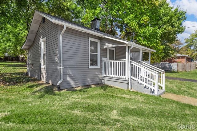 2345 Gaebler Avenue, Overland, MO 63114