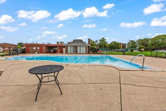 15816 Terrace Drive 3W, Oak Forest, IL 60452