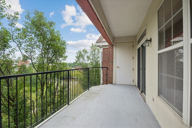 3125 Town Square Drive 401, Rolling Meadows, IL 60008