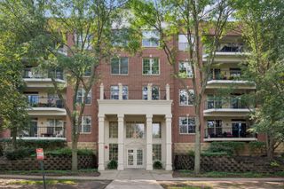 3125 Town Square Drive 401, Rolling Meadows, IL 60008