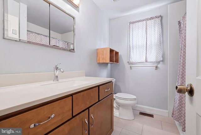 595 BUCK DR, Fairless Hills, PA 19030