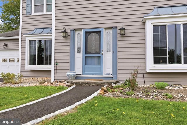 595 BUCK DR, Fairless Hills, PA 19030