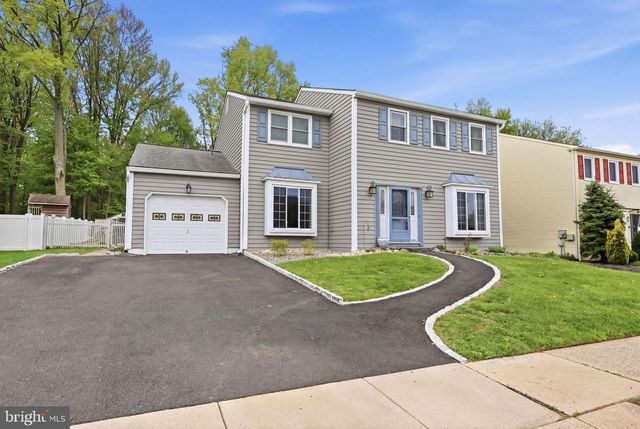 595 BUCK DR, Fairless Hills, PA 19030