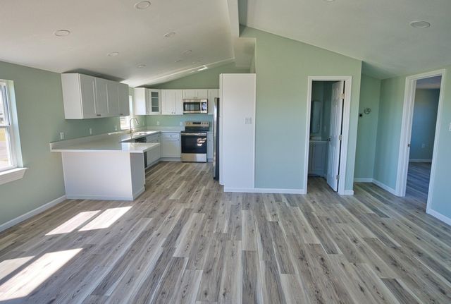 976 County Road 202, Sargent, TX 77414