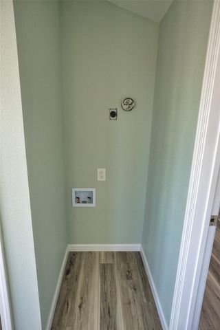 976 County Road 202, Sargent, TX 77414