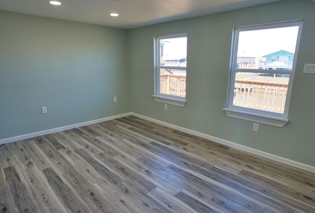 976 County Road 202, Sargent, TX 77414