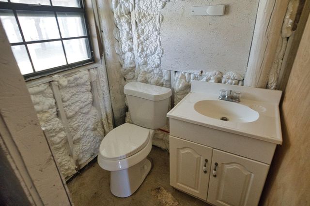 976 County Road 202, Sargent, TX 77414