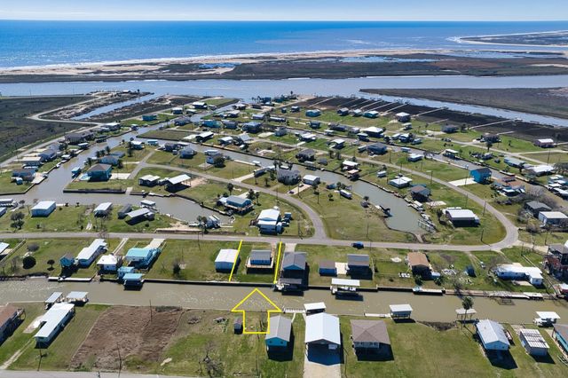 976 County Road 202, Sargent, TX 77414