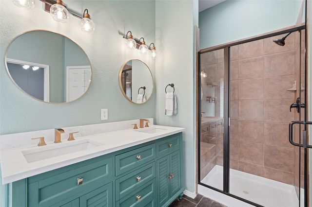 2331 Falcon Point Drive, Frisco, TX 75033