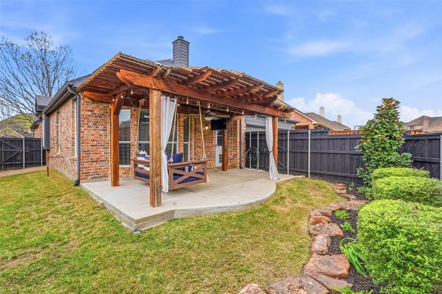 2331 Falcon Point Drive, Frisco, TX 75033