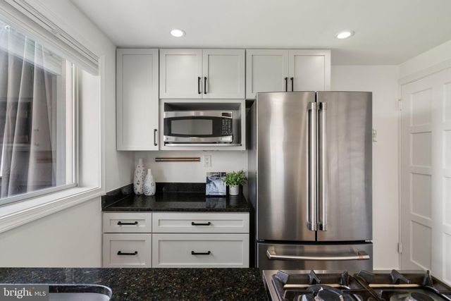 6021 WILLIAMSBURG RD, Alexandria, VA 22303