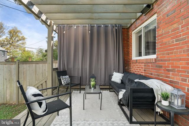 6021 WILLIAMSBURG RD, Alexandria, VA 22303